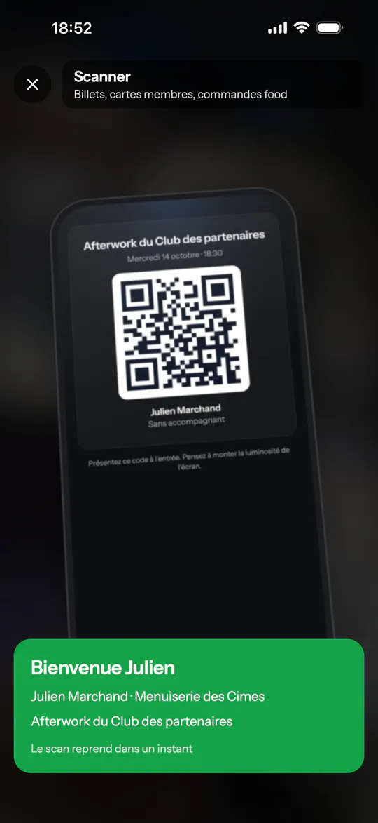 Écran de l'app (Démoniak Hockey) : Scanner : entrée validée. Le billet d'un partenaire est scanné à l'entrée de l'afterwork : « Bienvenue Julien », société et événement.